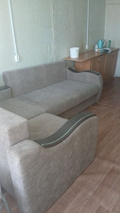 Продам общежитие Изюминка 4200