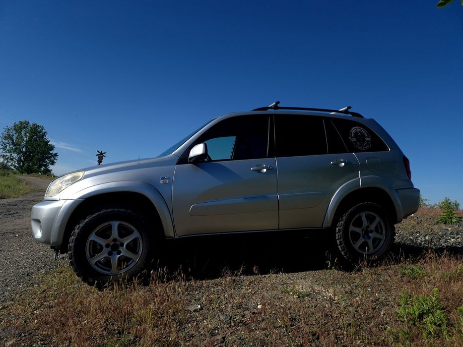 Toyota RAV4 2.0 Benzină 150 CP 4x4 | Lift +5 cm | AT 245/70R16 |