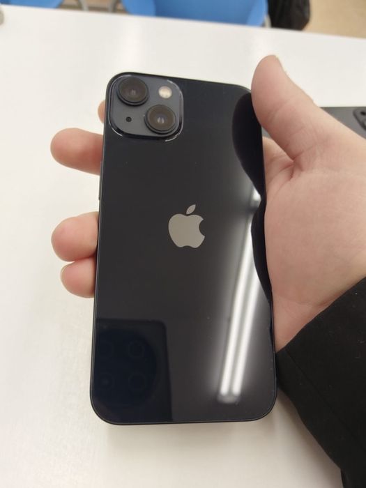 IPhone 13 в идеальном состоянии