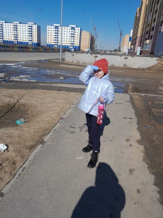 Адемы кок тусты куртка сатамын