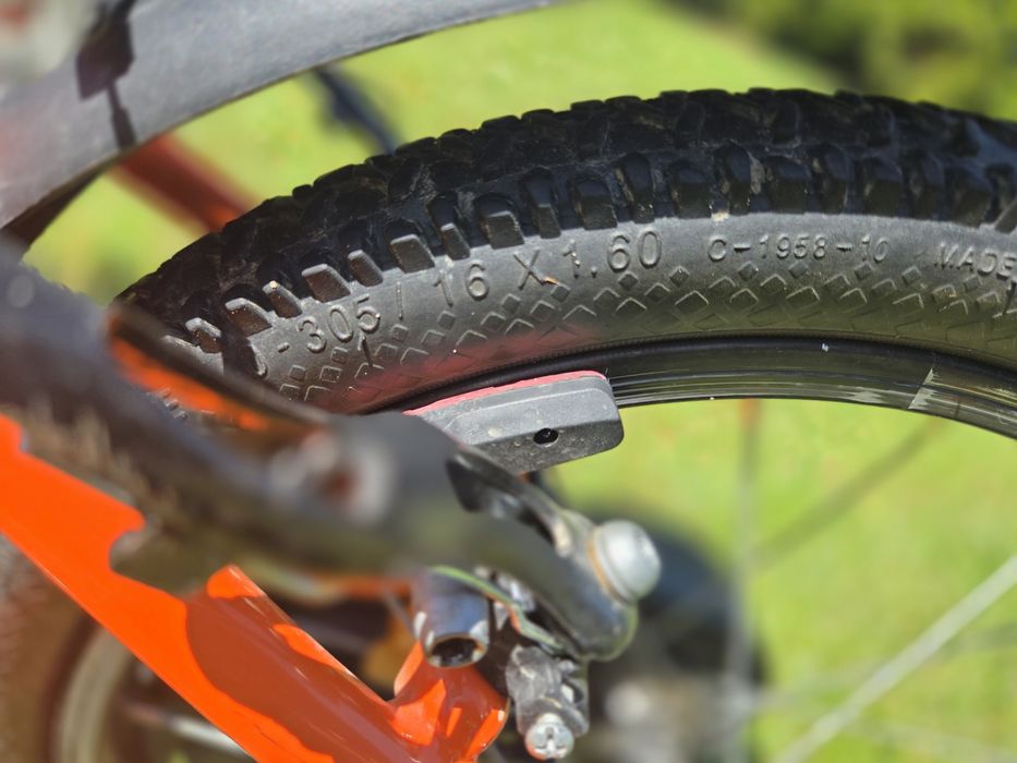 Vând bicicletă copii B'Twin 16 "