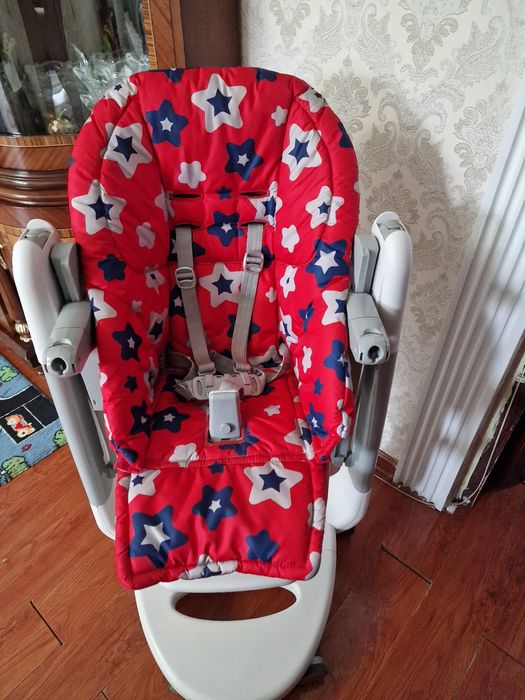 Стульчик для кормления Peg Perego Tatamia