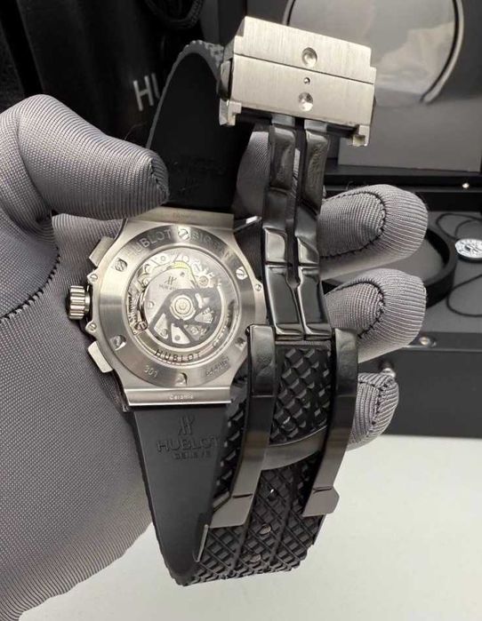 hb big bang 44mm сребристо черно