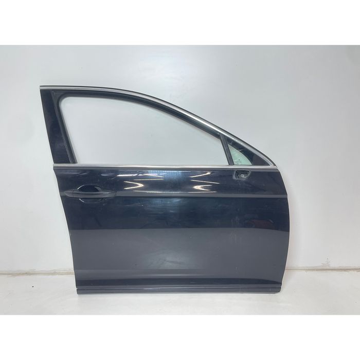 Предна дясна врата за vw passat b8 - 3g0831312k