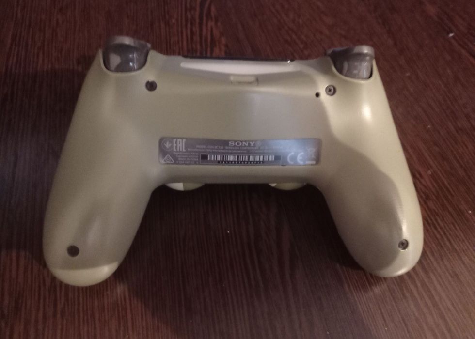 Джойстик для пс4