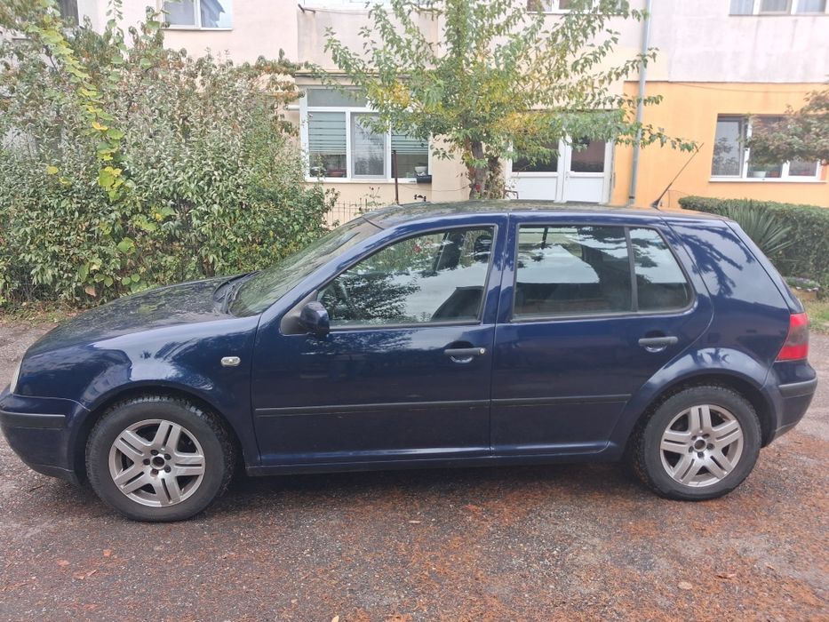 Volkswagen Golf 2002 benzină, 1.006 € — imagine 2