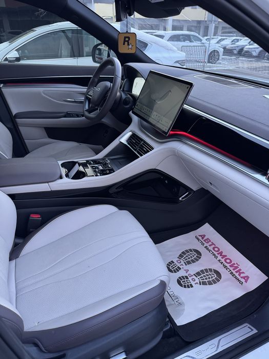 Byd song champion smart/ 20.000km probeg