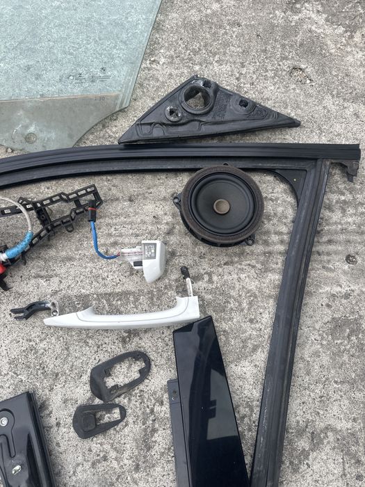 Accesorii usa BMW F30 F31 Macara geam maner boxa cheder trim motoras