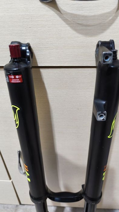 Furca Fox float 32 Performance 100 mm