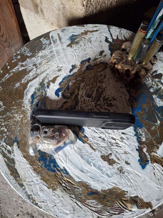 поставка за телефон