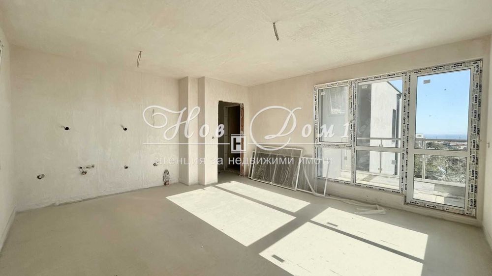 Продава се Тристаен апартамент в Варна, Център - 102 кв.м за 1850 €/кв.м - Снимка #1