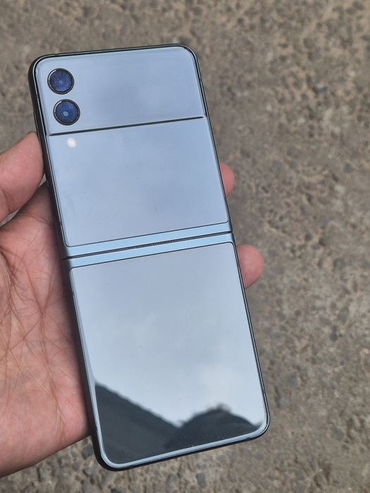 Samsung Z flip 3 256gb