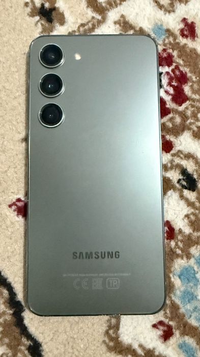 Самсунг s23 256g