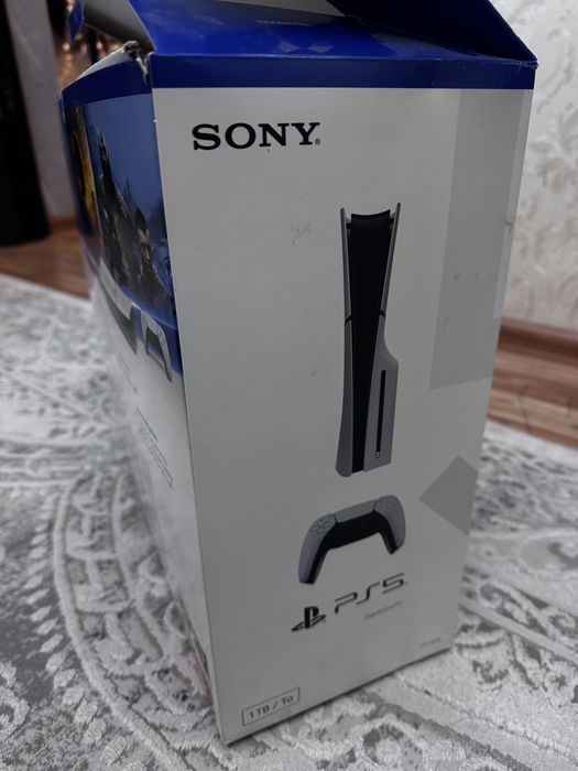 PS5 Slim Disc Edition 1TB