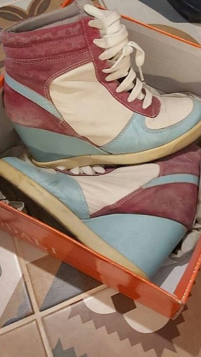 OFERTA!!!Papuci inalti marimea 36