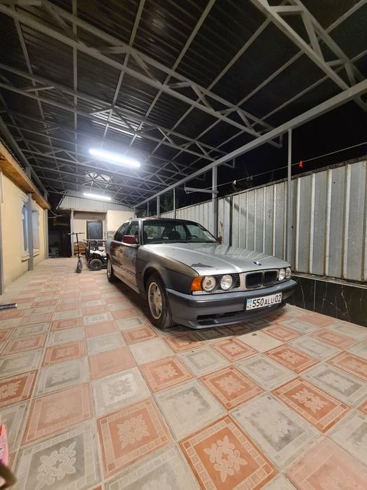 BMW E34 520i 1991г.