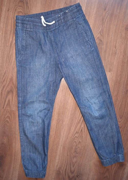 Детски дънки панталани далнище размер 140 см. 10 години
