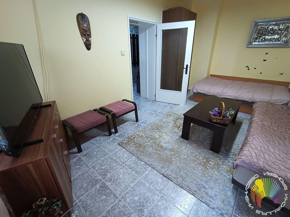 Дава се под наем Двустаен апартамент в Бургас, Център - 50 кв.м за 408 € - Снимка #8