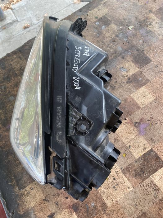 Ляв фар за киа соренто