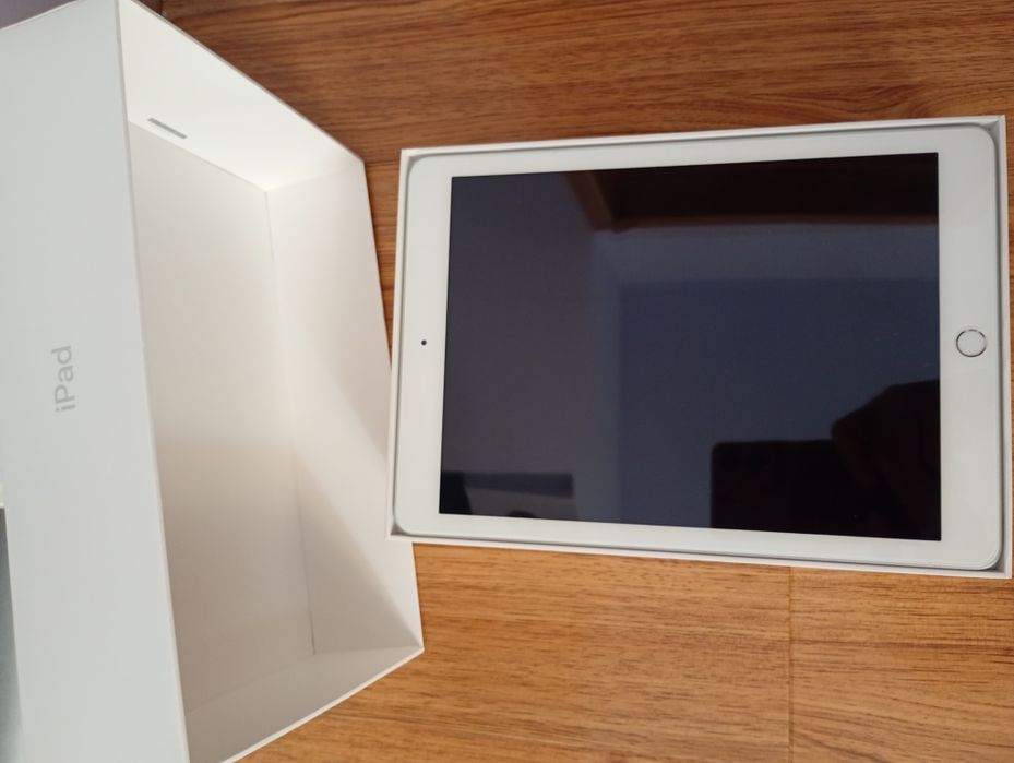 Vând I pad 6,stare f buna