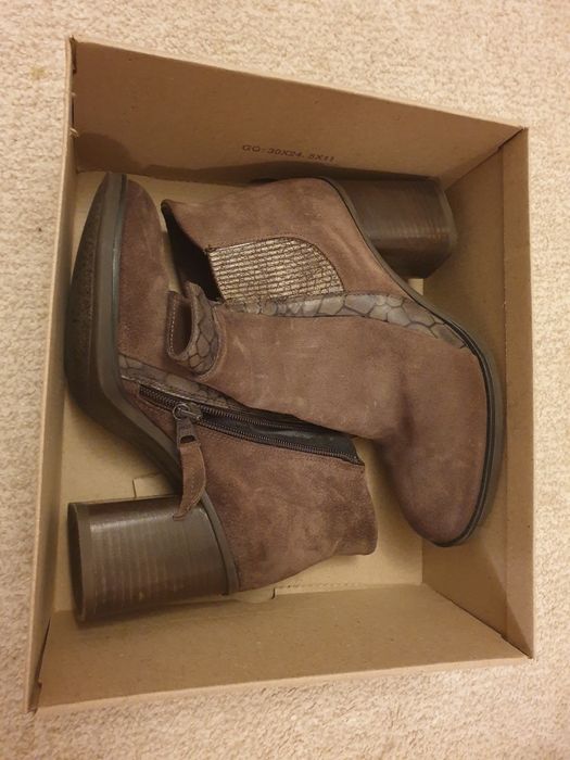 Ghete toamna piele 37