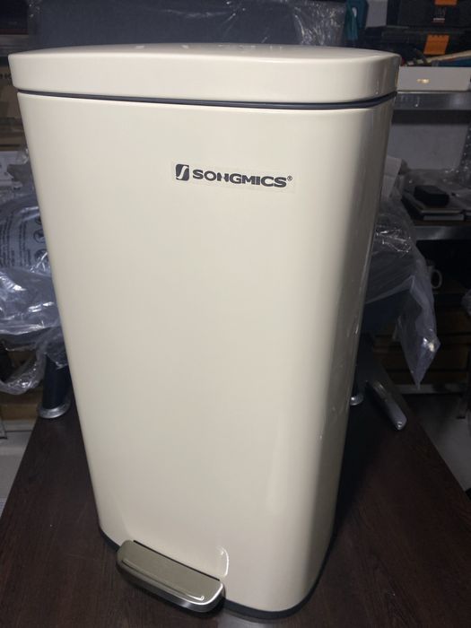 Кухненски кош за смет 30л SONGMICS