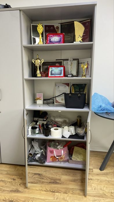 Продам шкаф, диван, стол