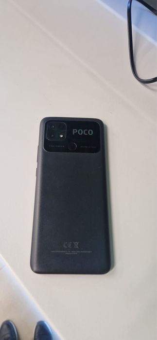 POCO C40 смартфон в отл. состоянии