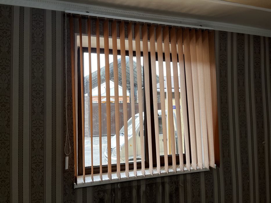 Жалюзи продается