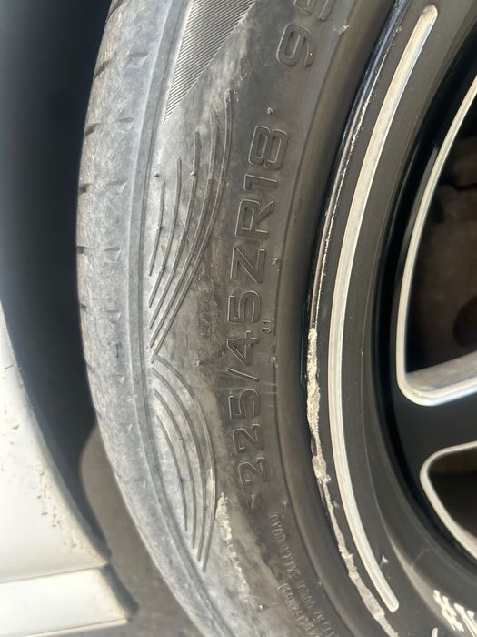 Продам диски с резиной R18