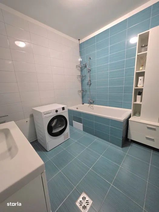 Apartament cu 3 camere, 76 mp, parcare, zona Stadionului