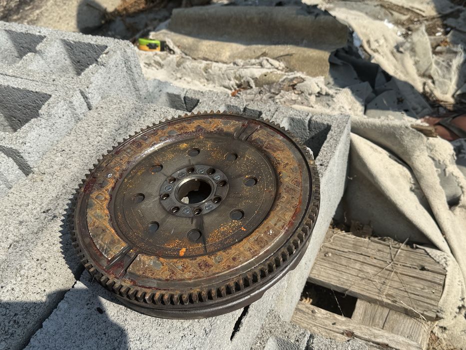 Демпфер  Rav 4 2007г.