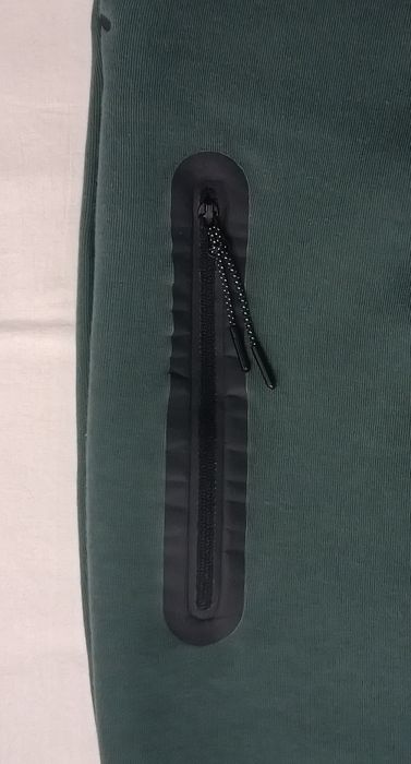 Nike Tech Fleece Tracksuit оригинален екип S Найк комплект горнище и долнище спорт горно долно памук