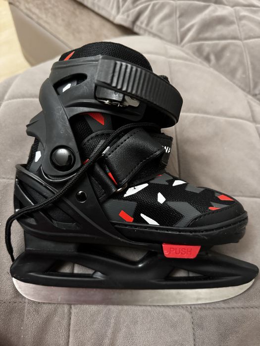 Детские коньки новые