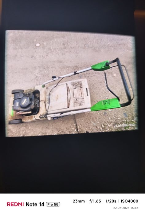 Mașina de tuns iarba viking