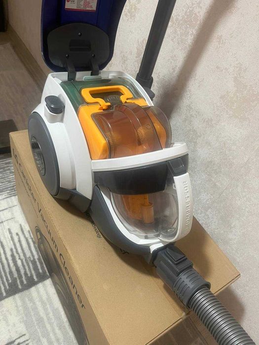 Продаю Пылесос LG Kompressor