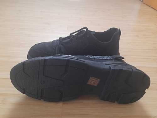 Pantofi sport marimea 43 nou nouti