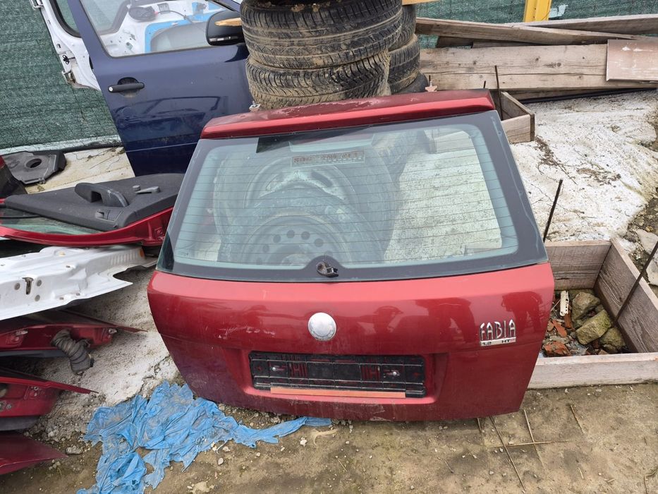 Haion cu luneta  SKODA FABIA 2 2005