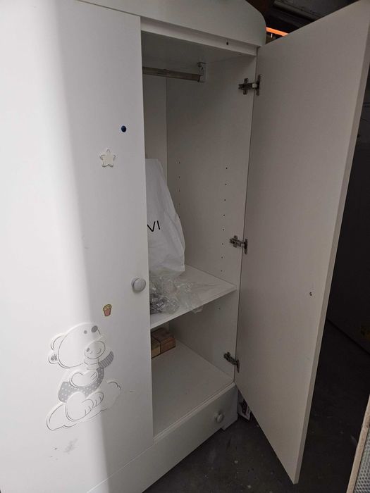 Dulap Camera Bebelusului Tato, Erbesi, Italia