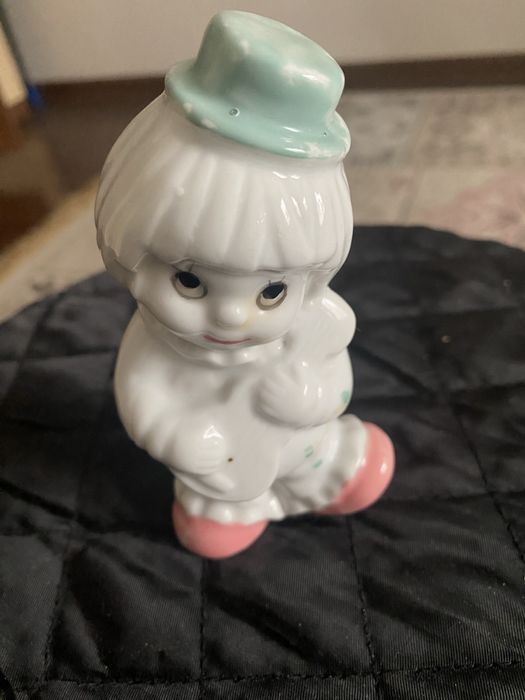 Статуэтки фарфор