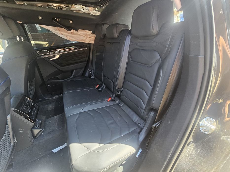 Vw Touareg 3.0 eHybrid 462к.с. На части