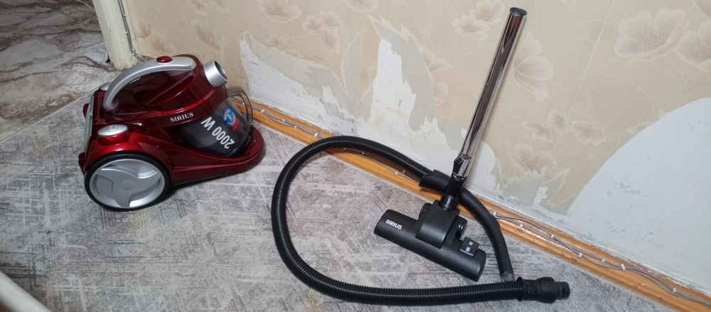 Продам пылесос Sirius