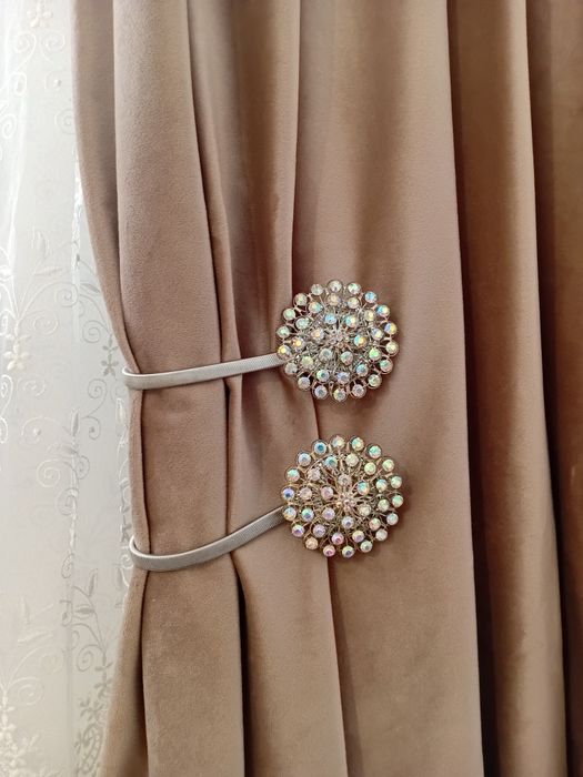 Продам держатель штор