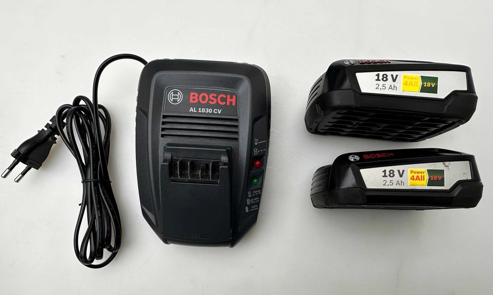 BOSCH AdvancedDrill 18 - Безчетков винтоверт 2x2.5Ah неразличим от нов