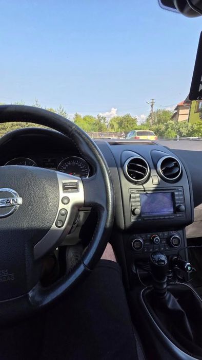 NISSAN QASHQAI+ 2