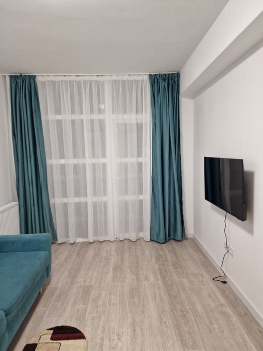 Închiriez apartament cu o cameră