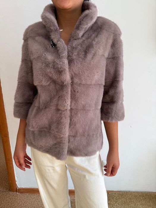 Продам норковую шубу