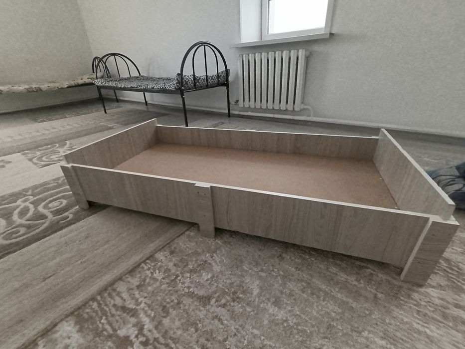 Продам детскую кроватку