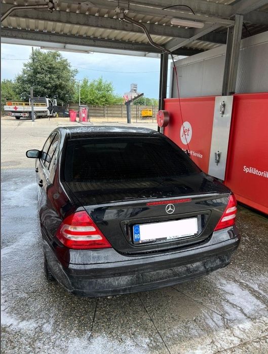 Mercedes-Benz C200 CDI W203 – Automat