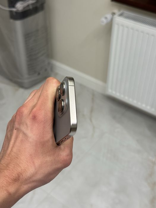 iPhone 15 Pro Dual Sim natural titan karobka dokument